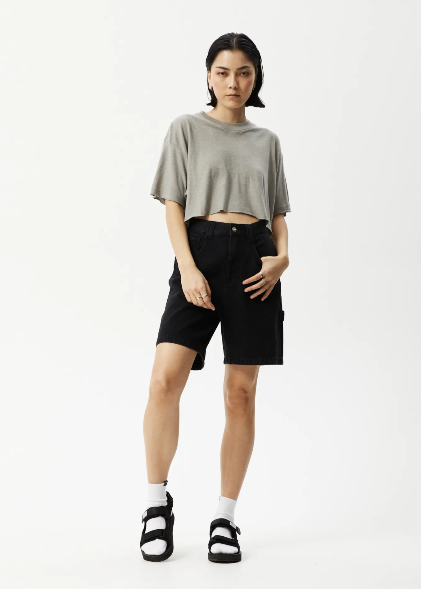 AFENDS Womens Slay Cropped - Oversized Tee - Olive