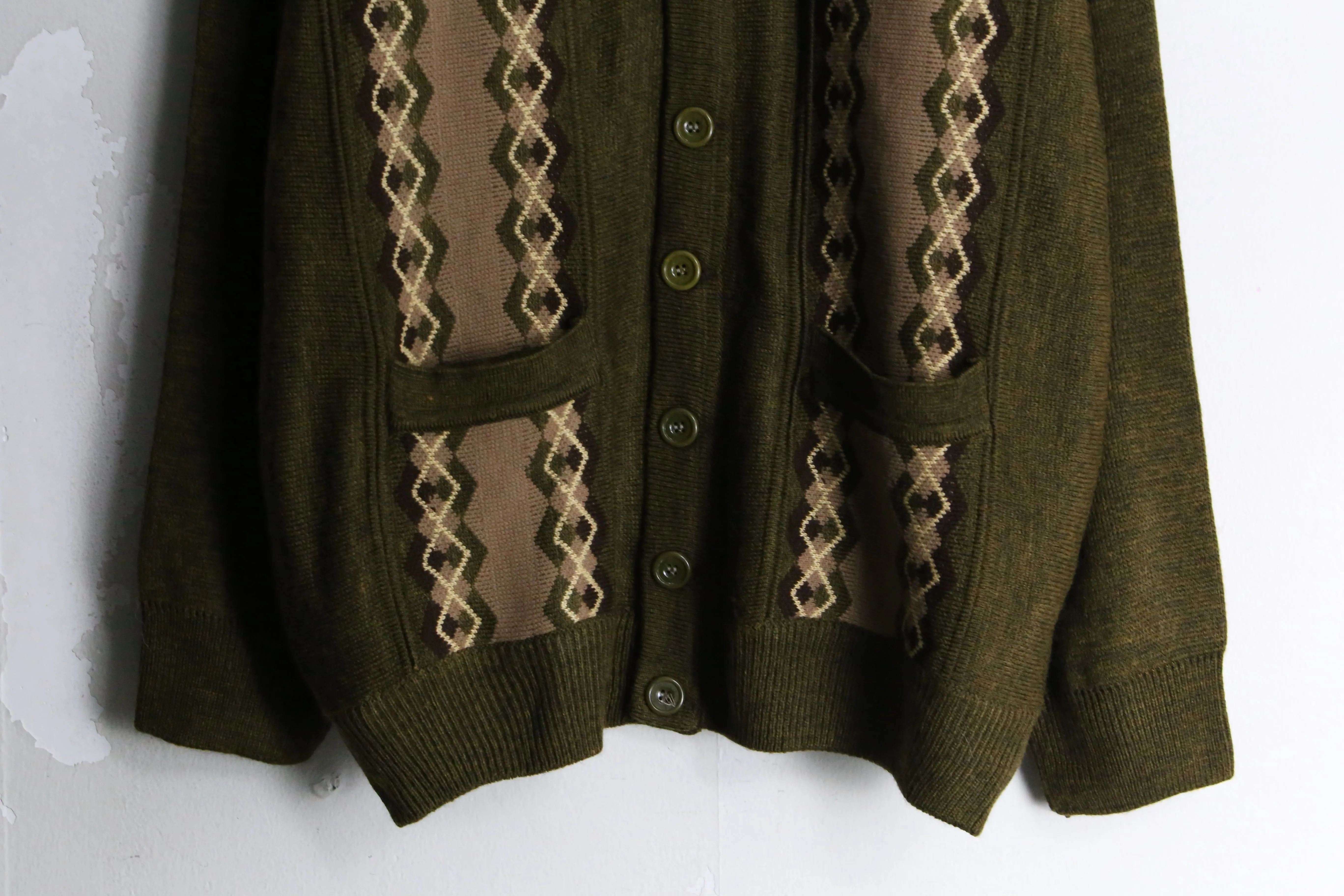 brown tone knit cardigan