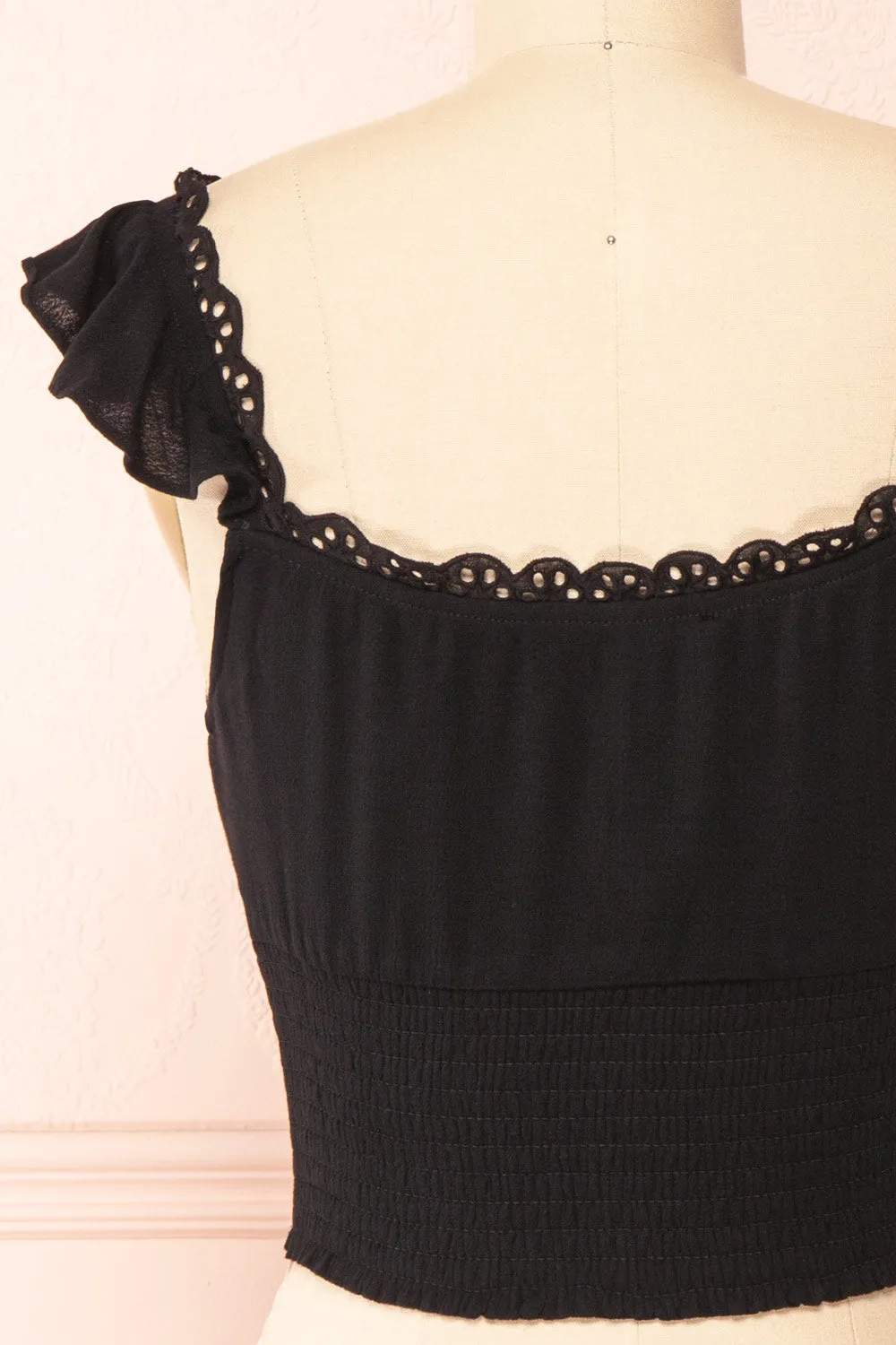 Candik Black | Cropped Tank Top