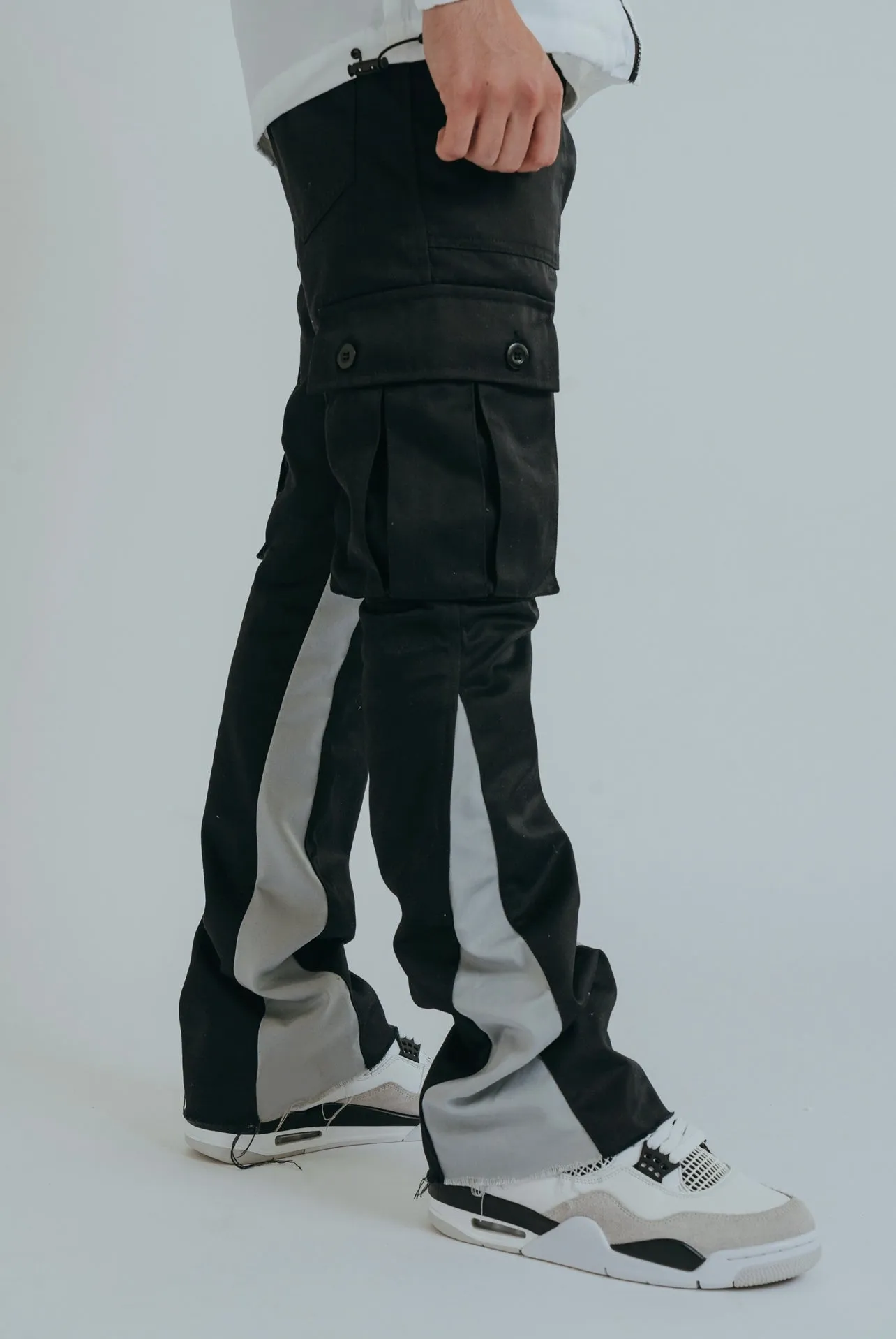 CARGO FLARE TROUSERS - BLACK/GREY