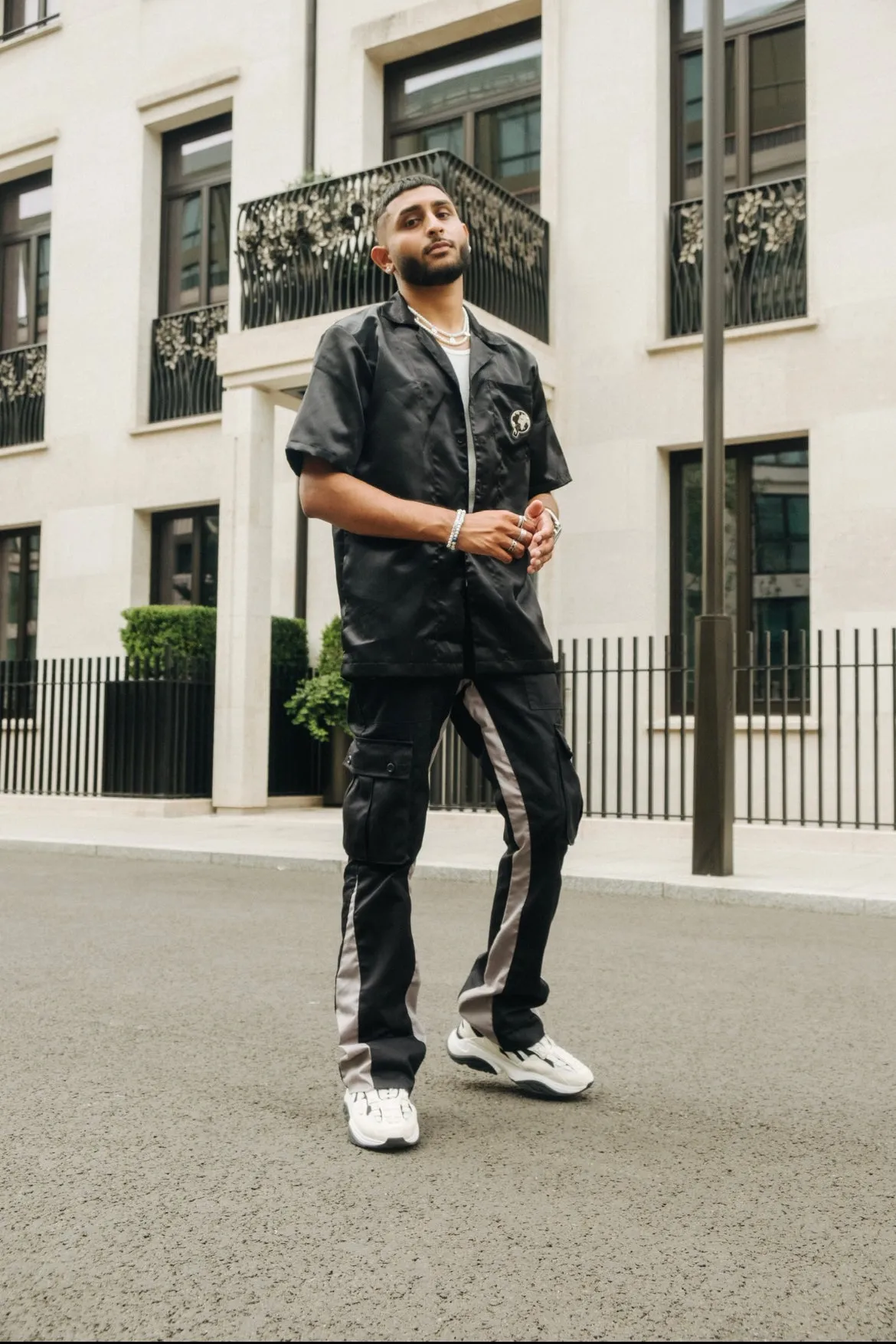 CARGO FLARE TROUSERS - BLACK/GREY