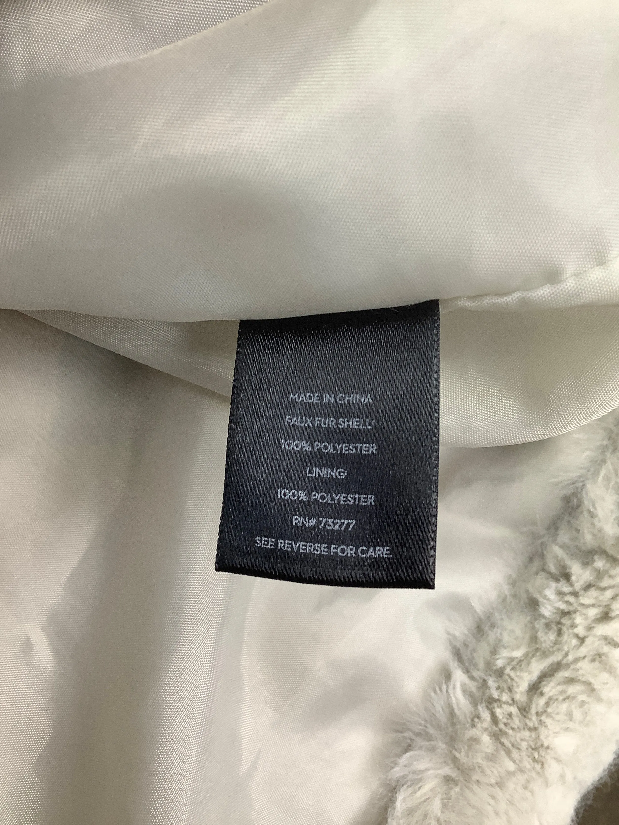 Coat Faux Fur & Sherpa By Simply Vera In Grey, Size: Xs