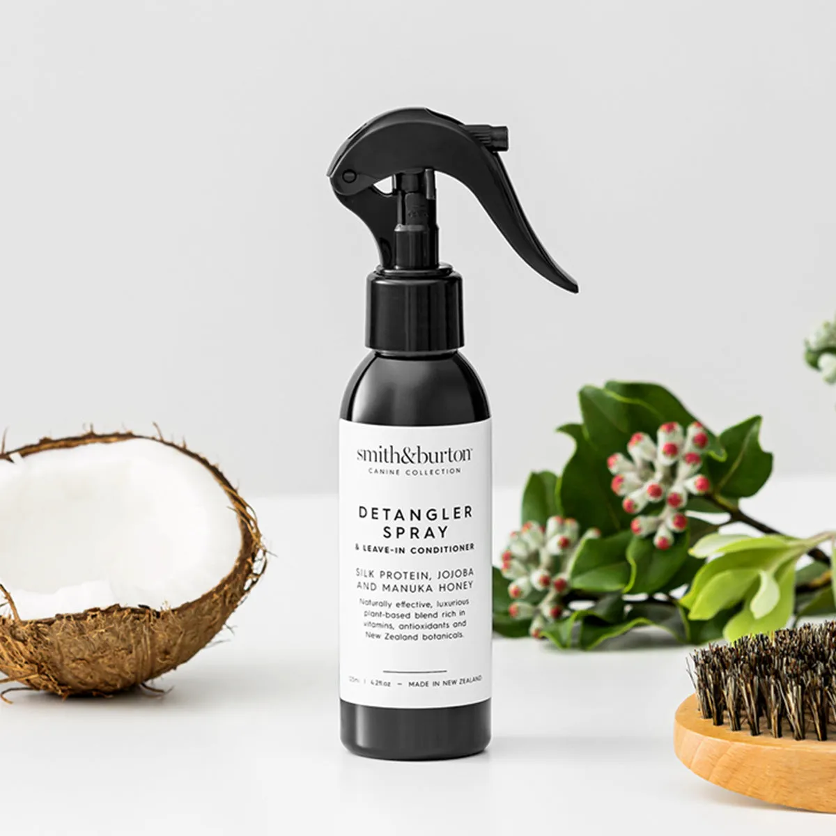 Dog Detangler Spray by Smith&Burton
