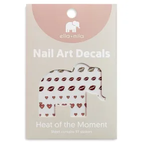 ella mila -  Nail Art Decal - Heat of the Moment - Lips and Heartbeat