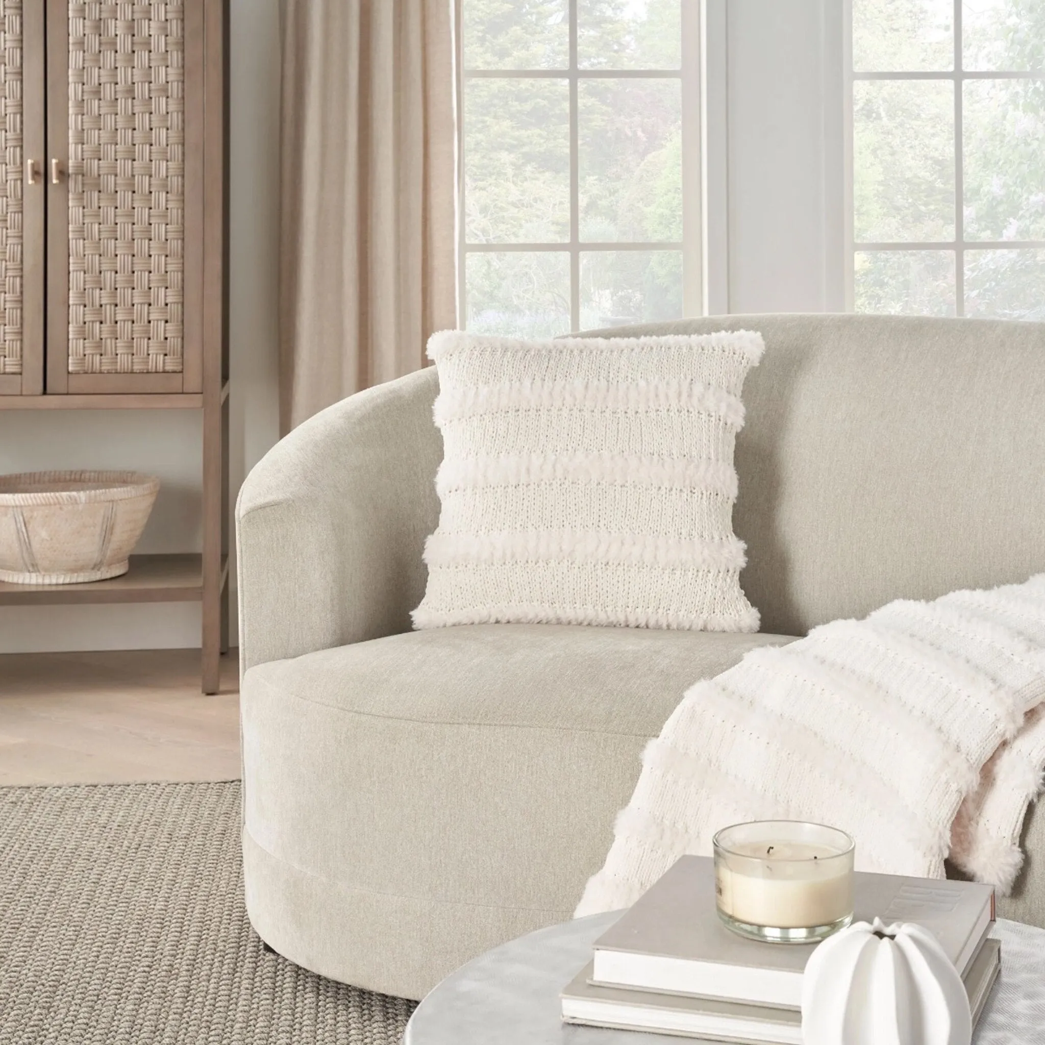 Faux Fur VV190 Throw Pillow