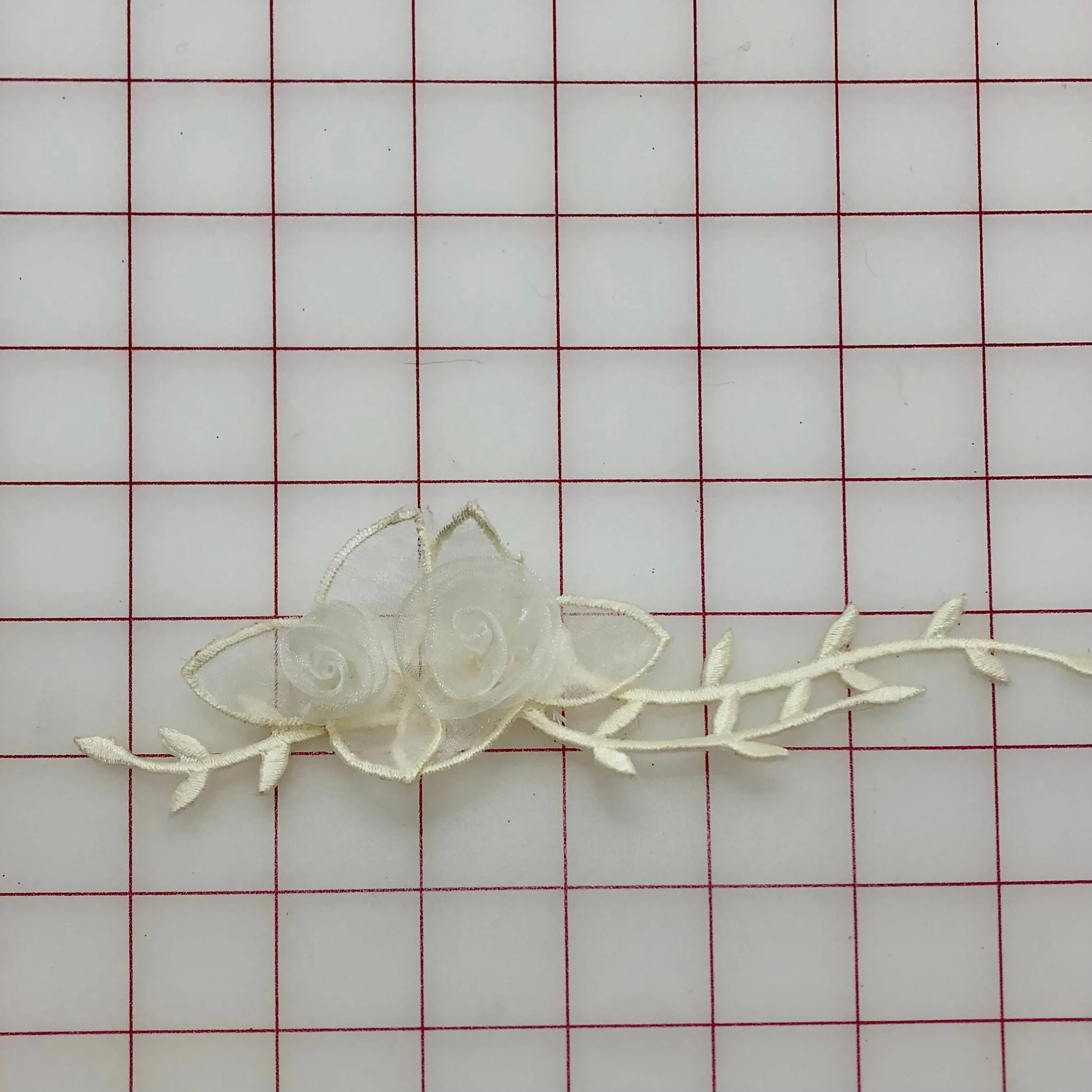 Flowers - Organza Ivory Iron-On Flowers with Vine 7-in