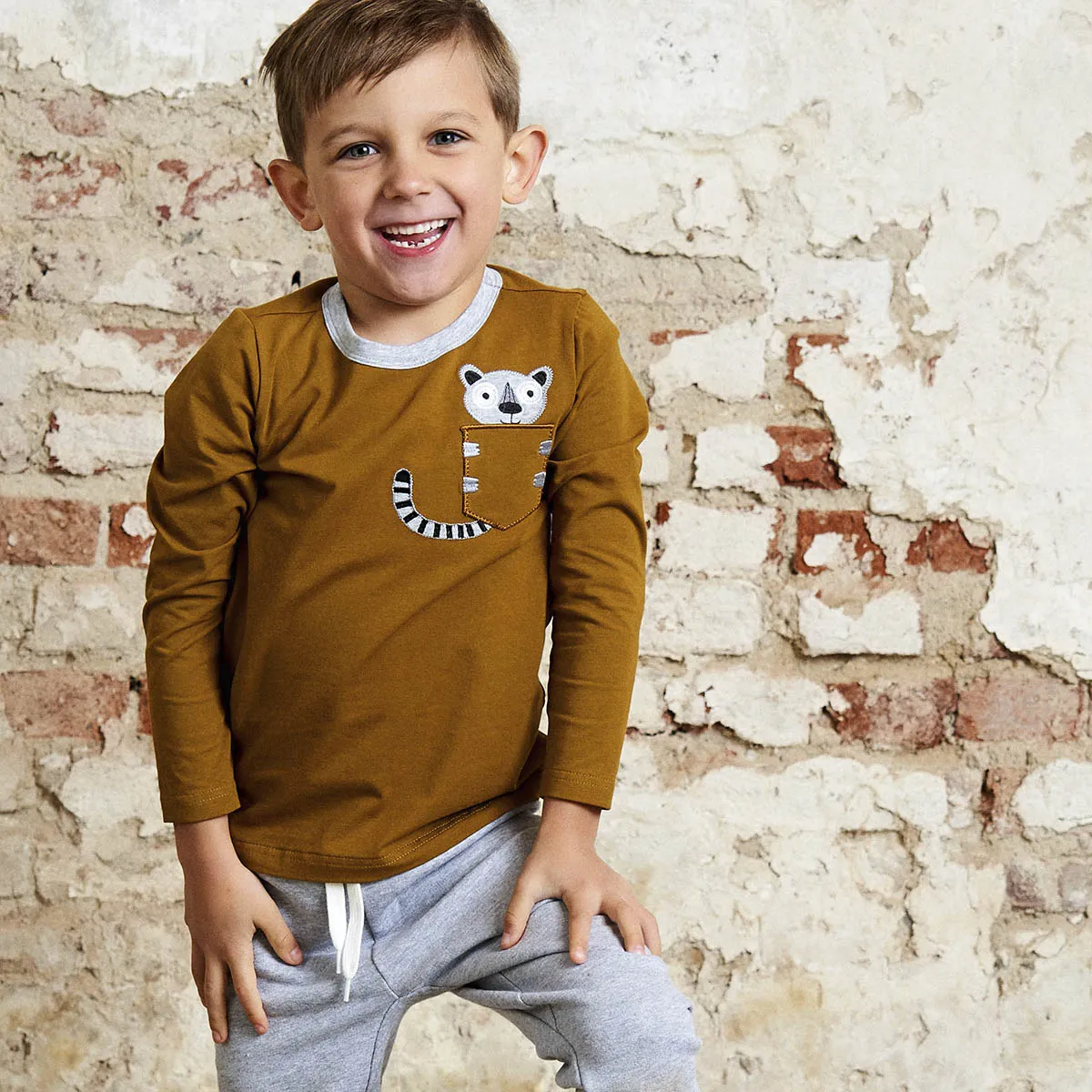 Hello lemur top: Size 18-24M
