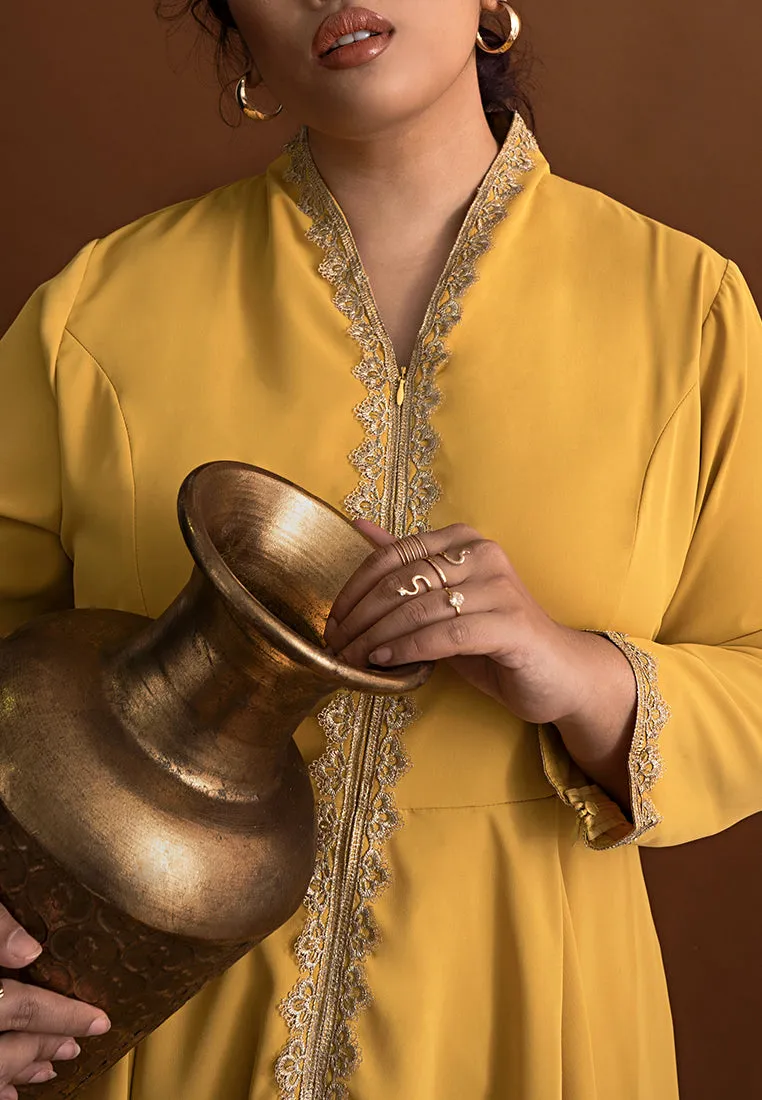 Maharani Elegant Gold Trim Kebarung Set