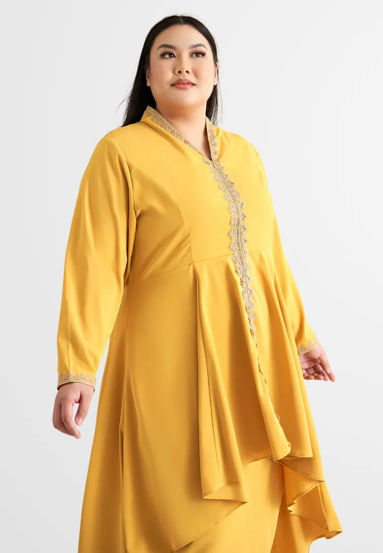 Maharani Elegant Gold Trim Kebarung Set