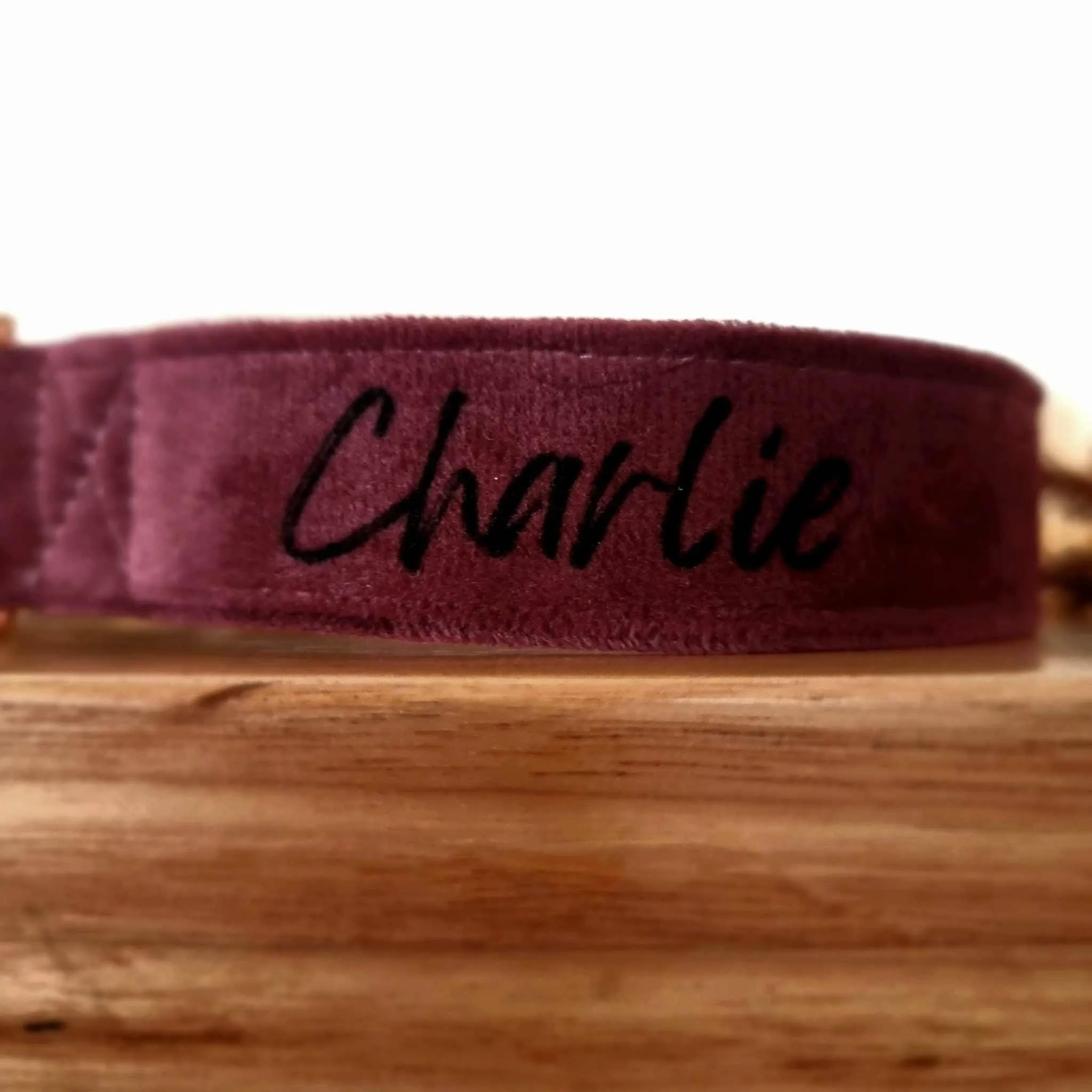 Maroon velvet buckle dog collar - 25mm - Personalised