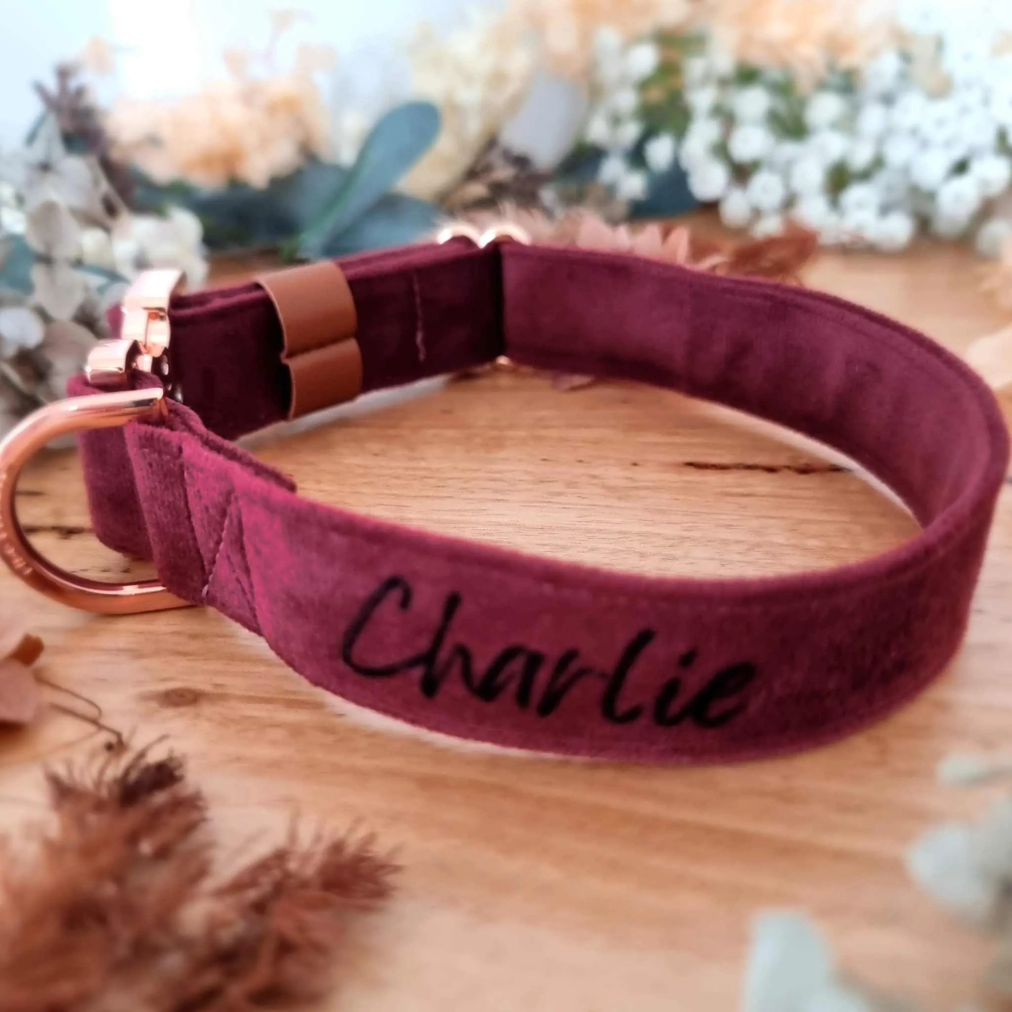 Maroon velvet buckle dog collar - 25mm - Personalised