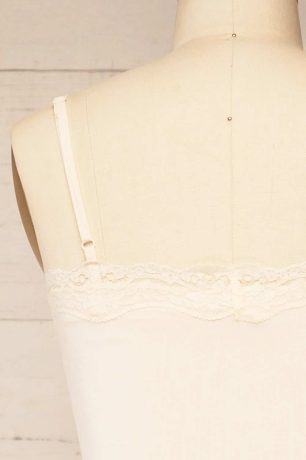 Metzi | Stretchy Ivory Lounging Romper