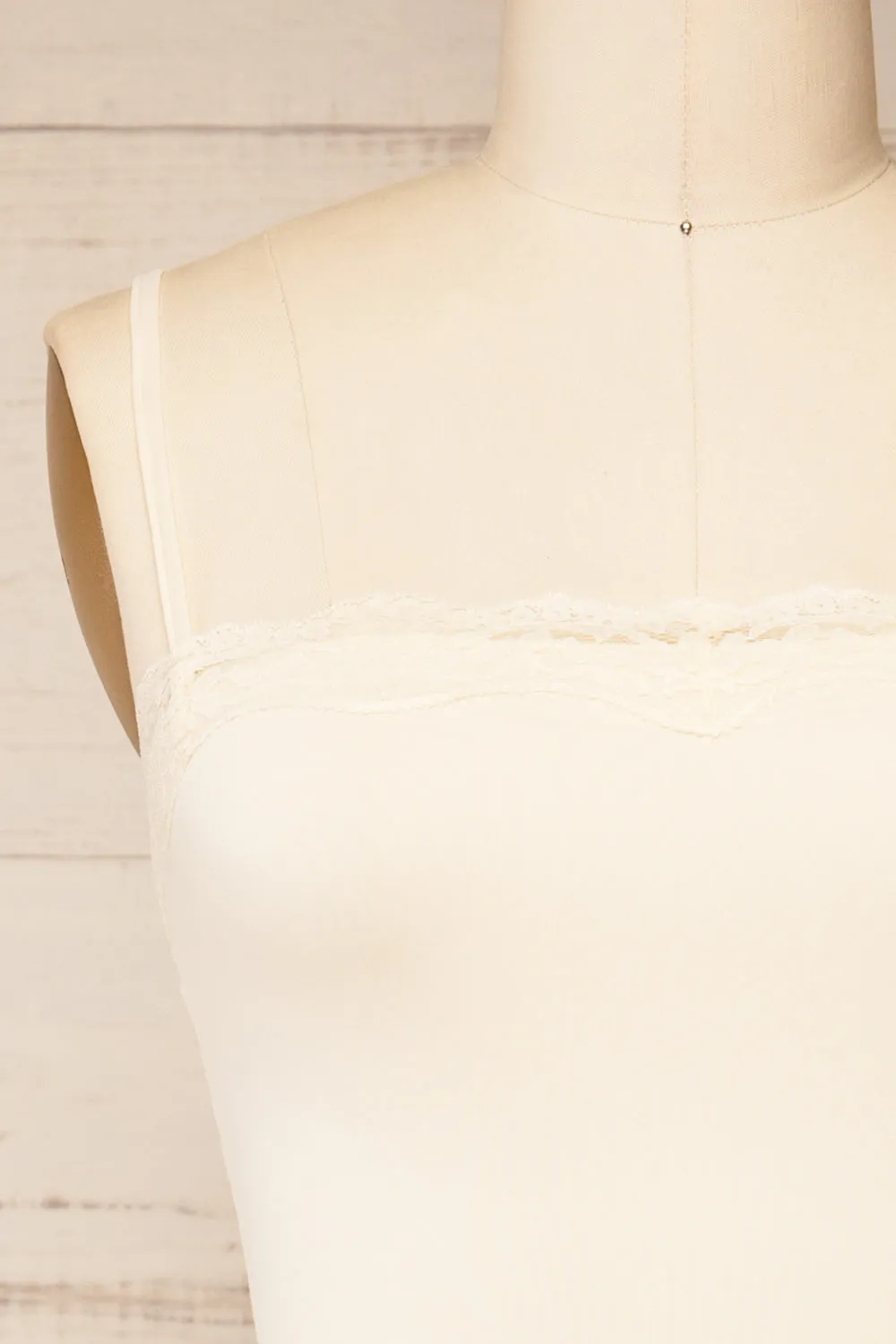 Metzi | Stretchy Ivory Lounging Romper