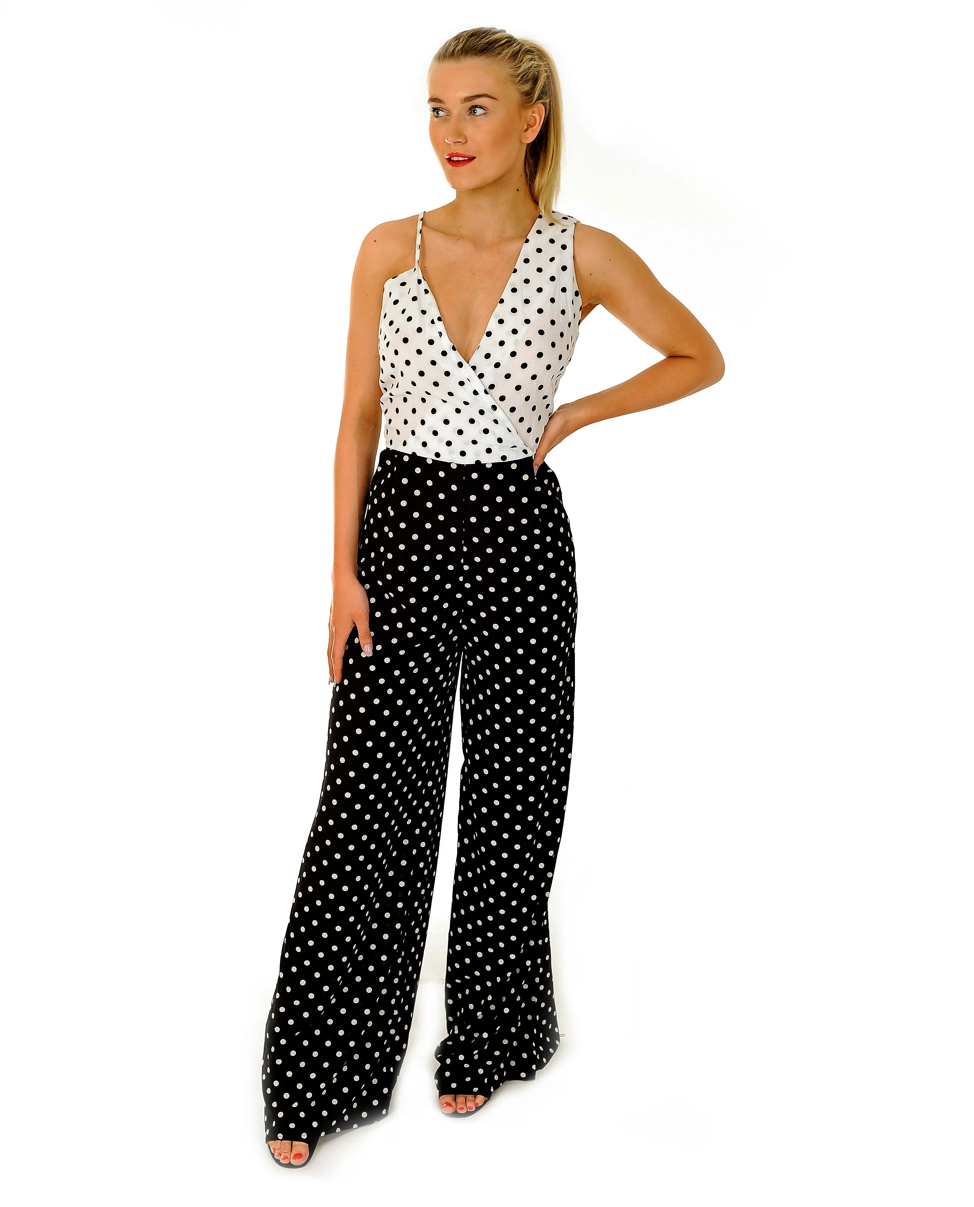 MISSGUIDED POLKA DOT JUMPSUIT