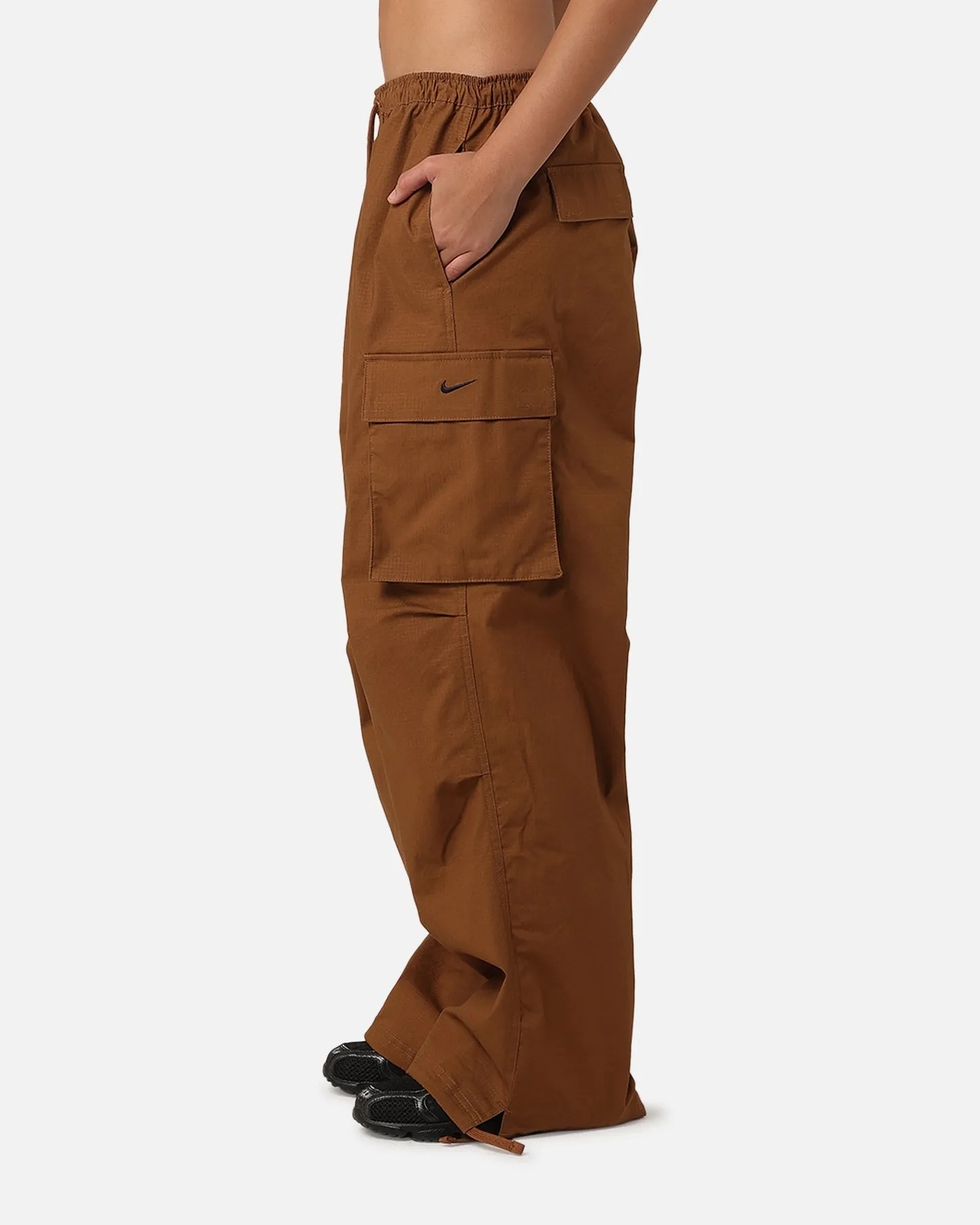 Nike Women's Sportswear Dance Cargo Pants Light British Tan