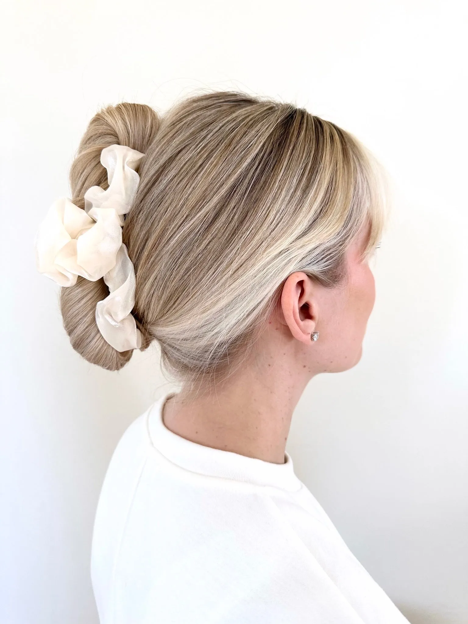 Organza Ruffle Claw Clip