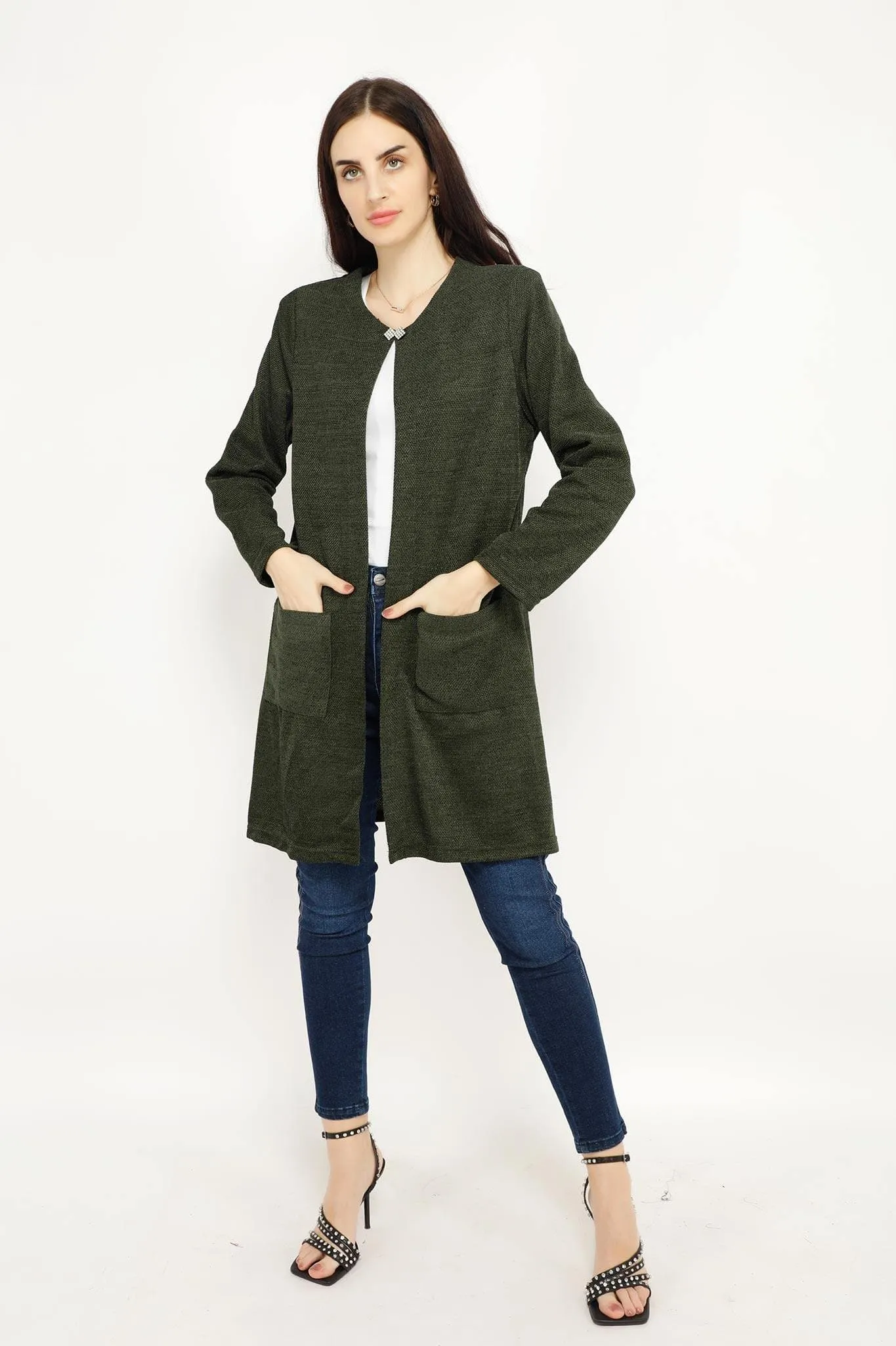 THE PLAIN CARDIGAN BROOCH 1070BE