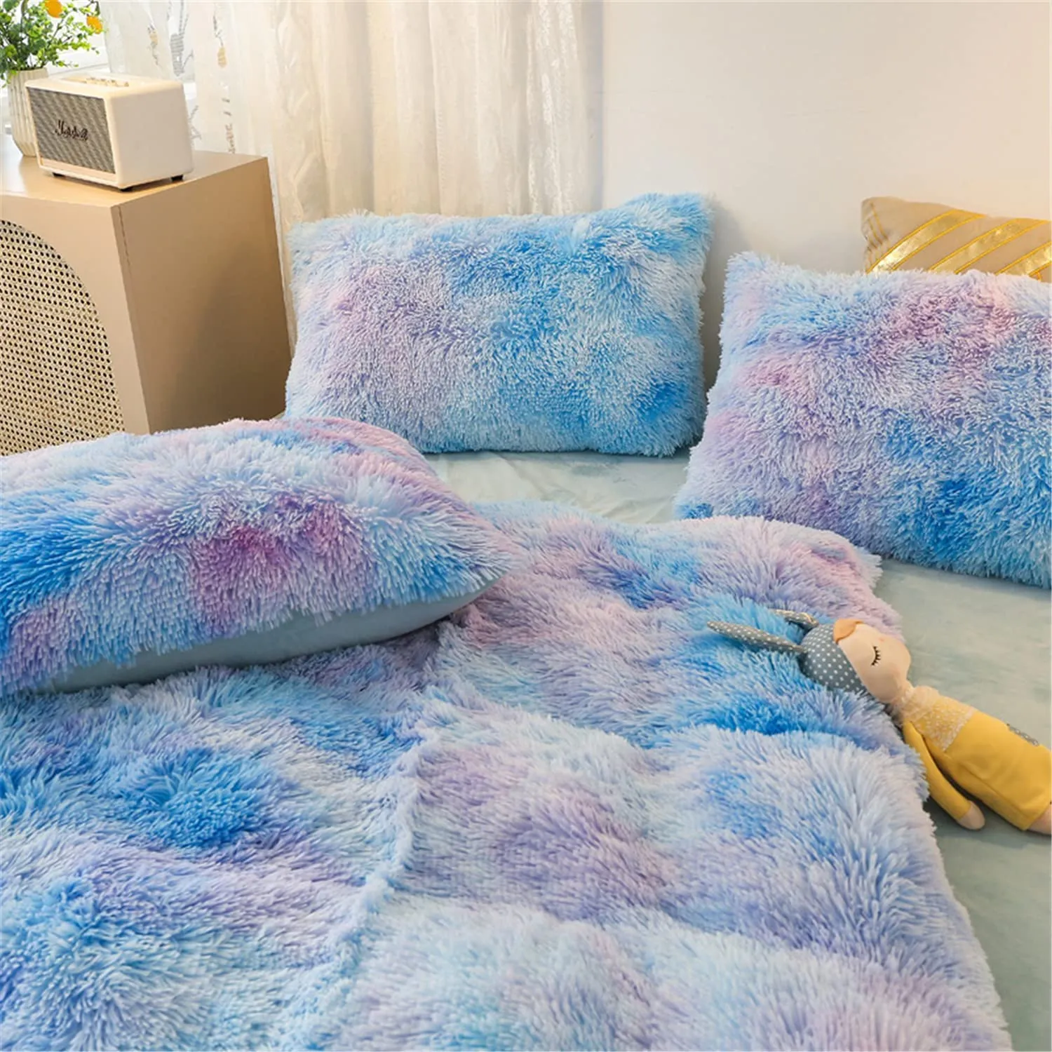 The Softy Periwinkle Bed Set