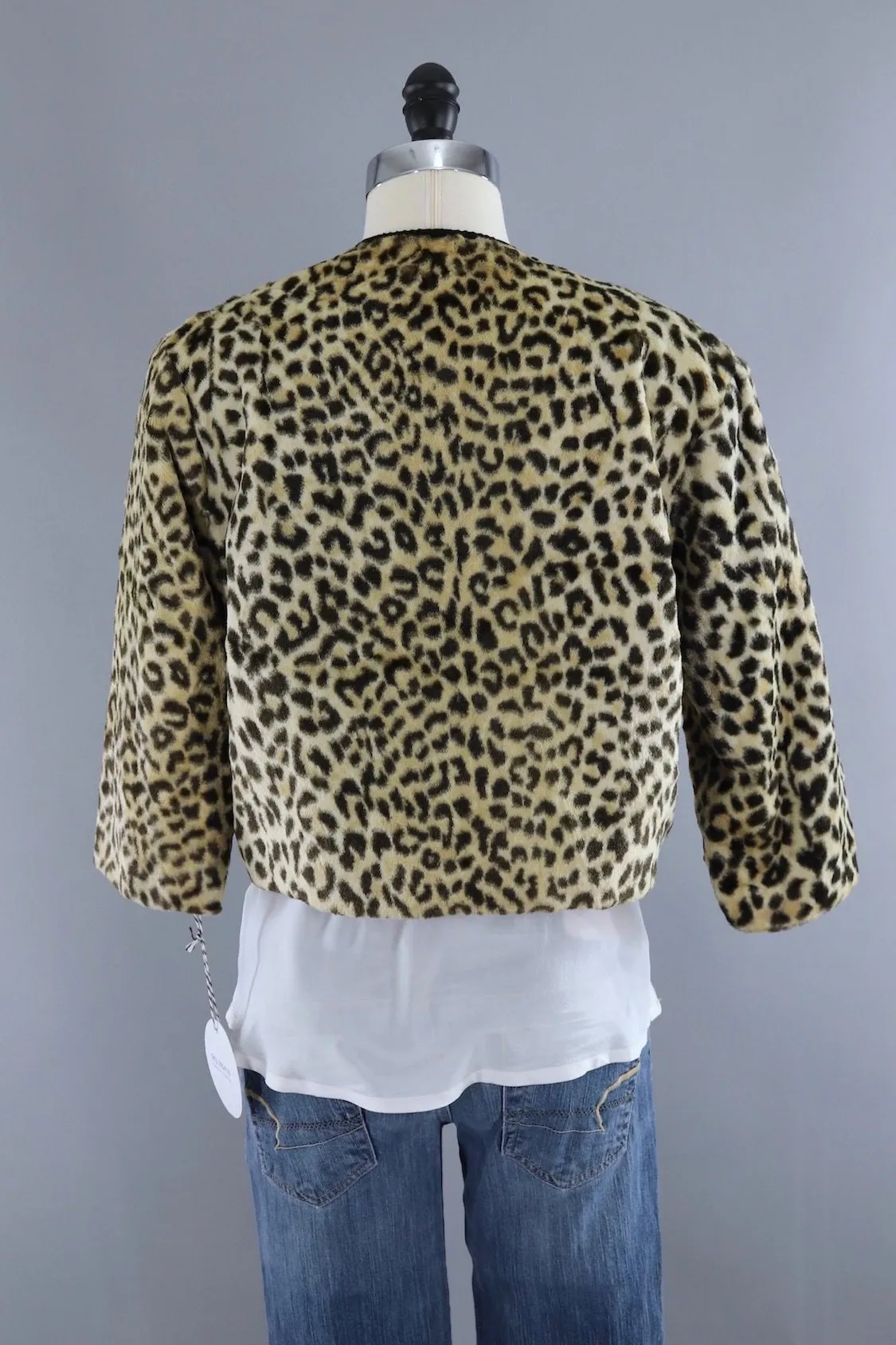 Vintage 1960s Leopard Print Faux Fur Cropped Jacket