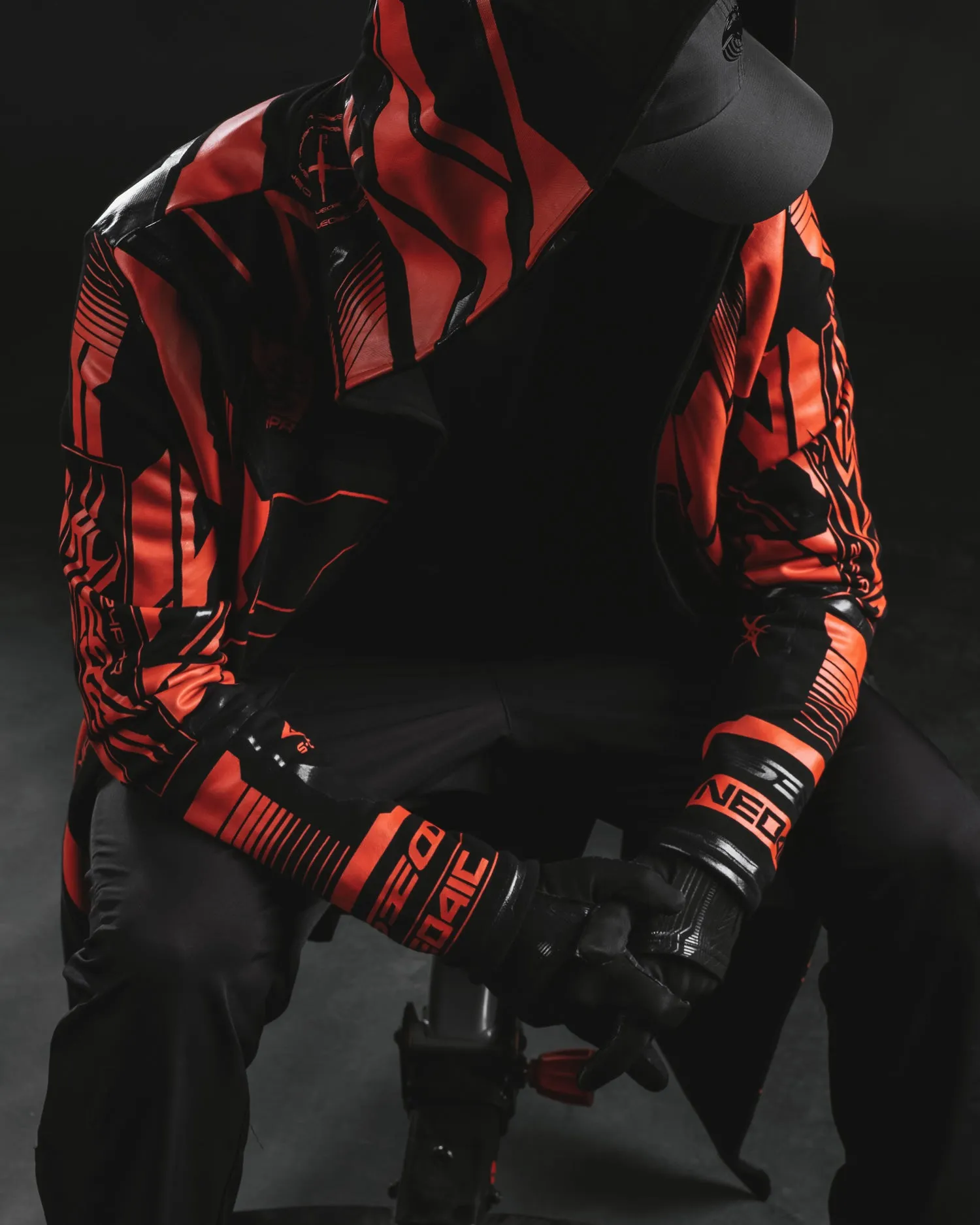 ZYPHR Mantle ( Red )